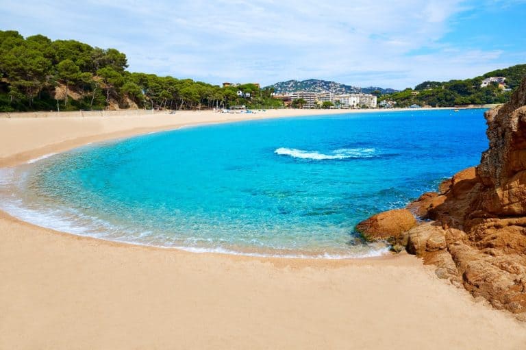 The 13 Best Beach Bars In Lloret De Mar: Discover Them Here! - Lloret 