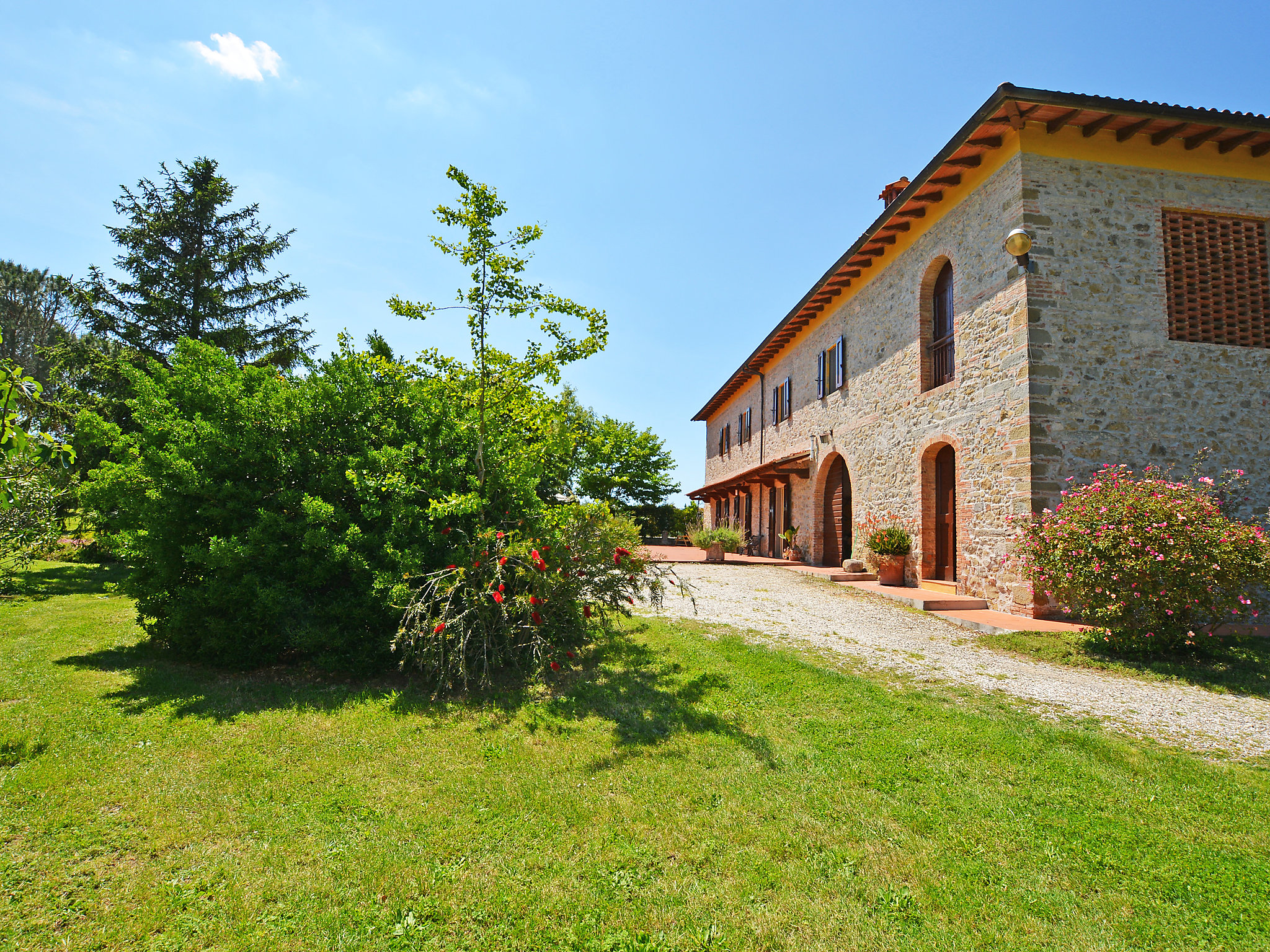 Holiday home Vinci Florence Countryside Villa Italy for rent Delinda