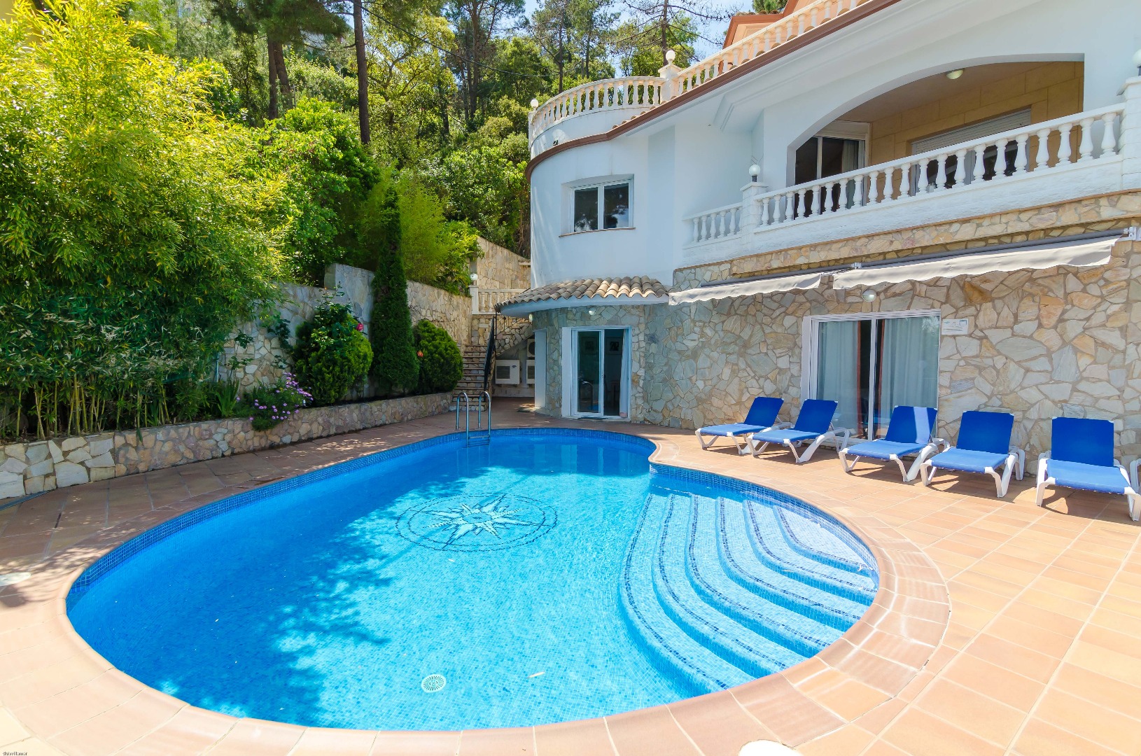 Belle Villa De Vacances Lloret De Mar Avec Climatisation Piscine Priv E Et Vue Spectaculaire