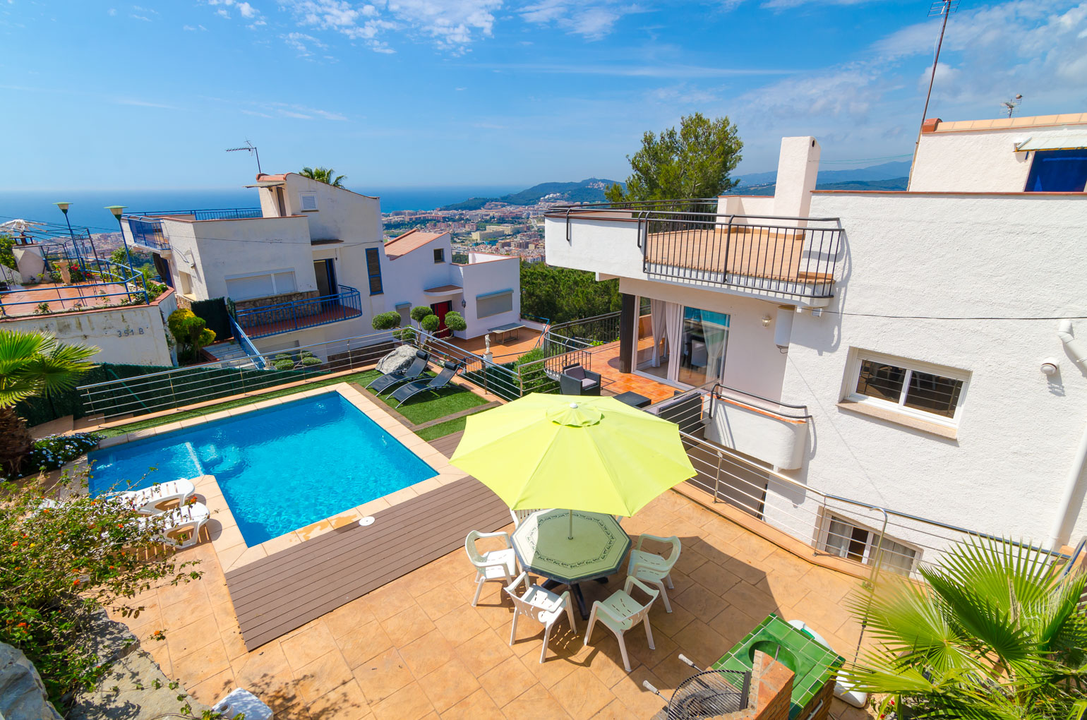 Villa Lloret de Mar piscine privée vue mer vacances famille