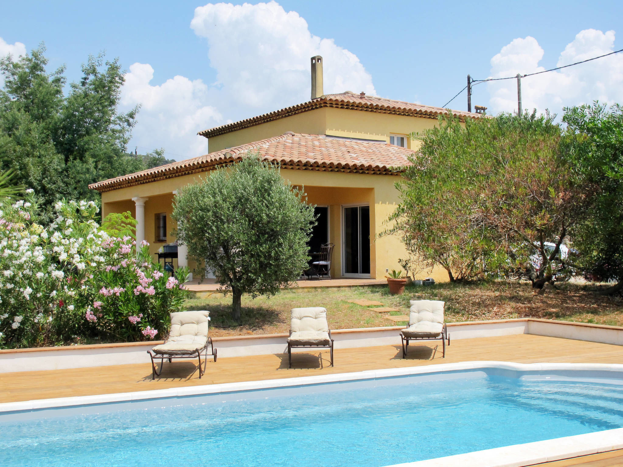 Holiday home Hyères Cote d'Azur Villa France for rent Constantino